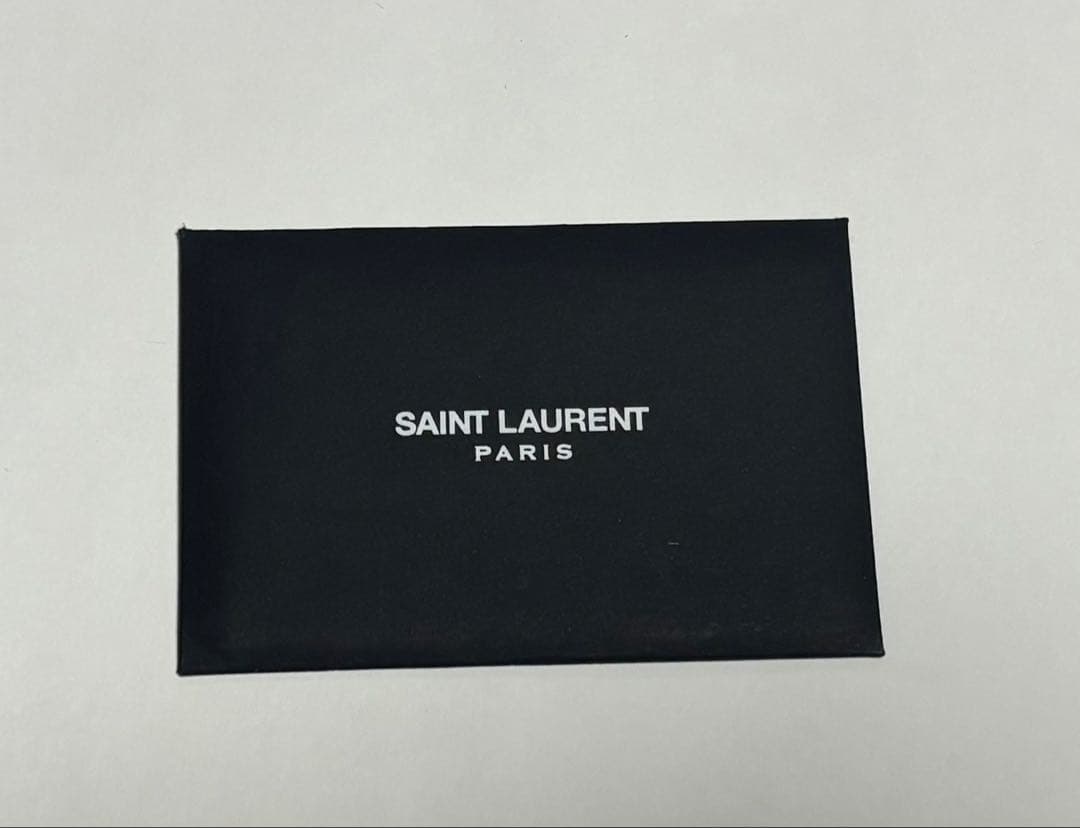 美品　SAINT LAURENT 二つ折り財布 黒 レザー