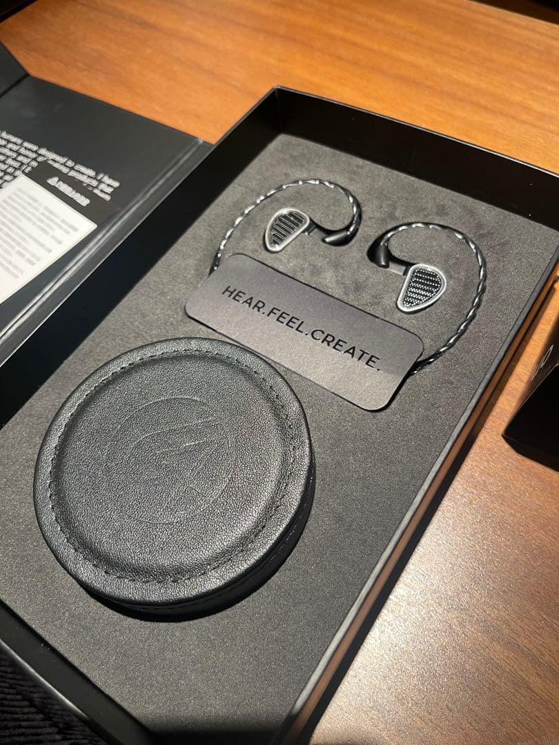 イヤホン 64Audio DUO