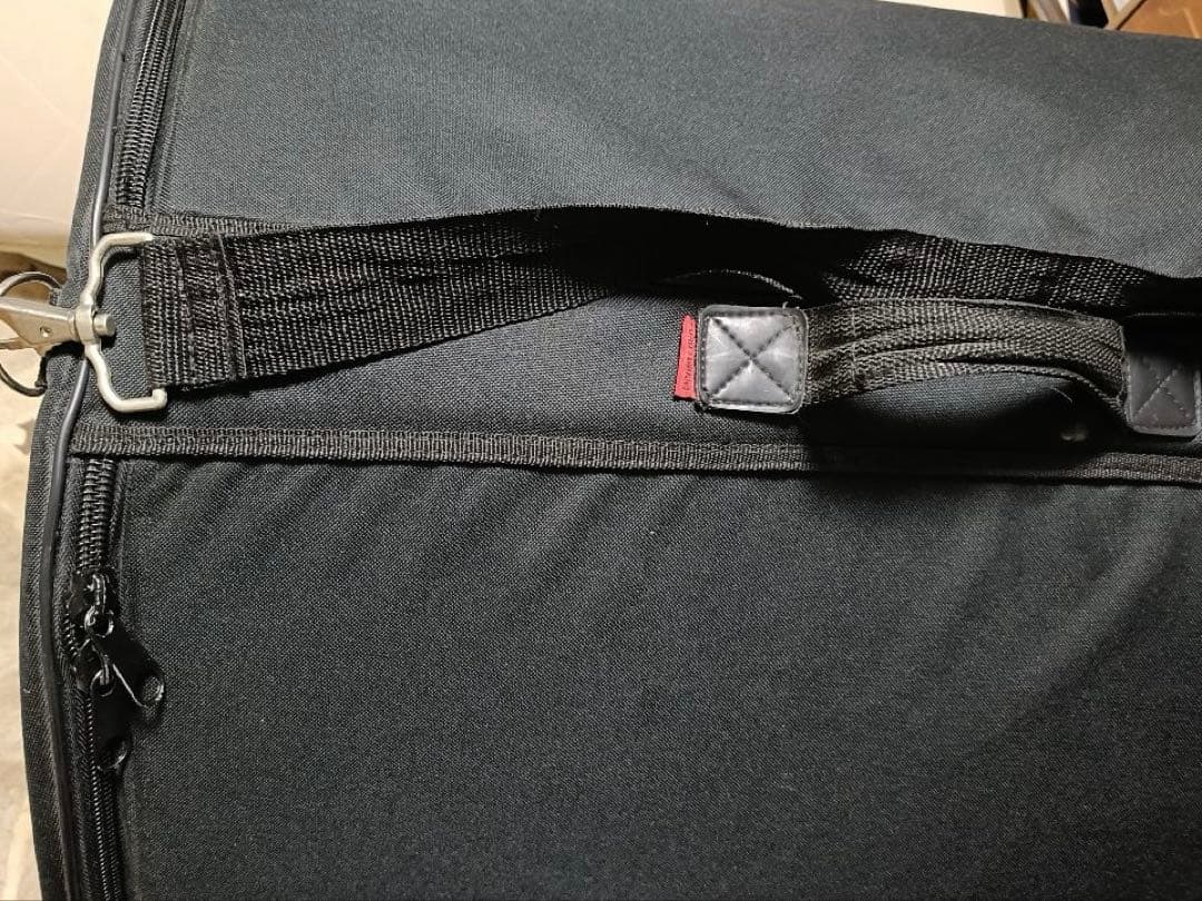 RMV スルド22インチ　ウッド　ケース付