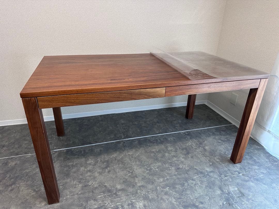 【無印良品】ダイニングテーブル 引出付 140×80cm　ウォールナット材