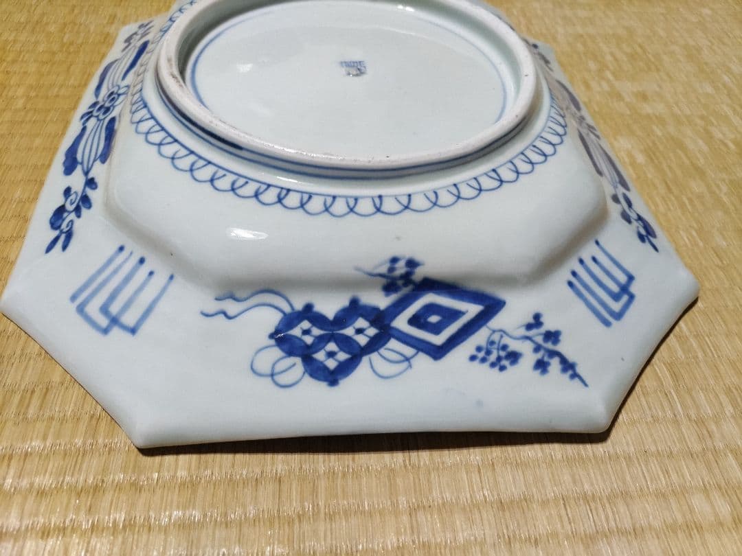 伊万里　青磁　龍虎図　隅切り　四方　大皿（39×33cm）