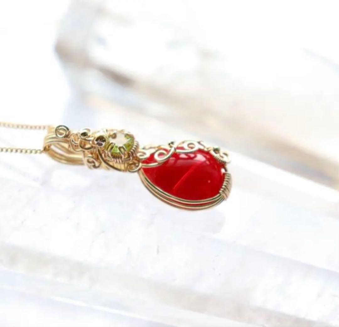 アンダラクリスタルのワイヤージュエリーネックレス✧ドラゴンズブラッド✧ペンダント