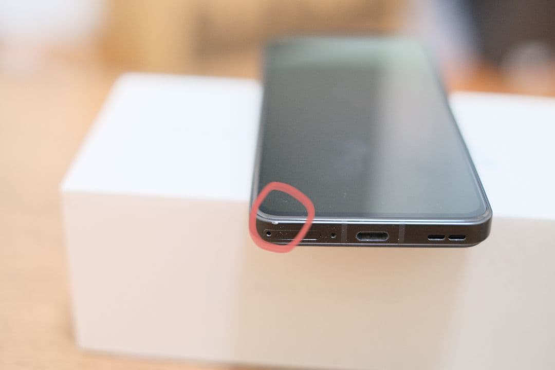 ASUS ZenFone 10 ブラック 16GB RAM 512GB