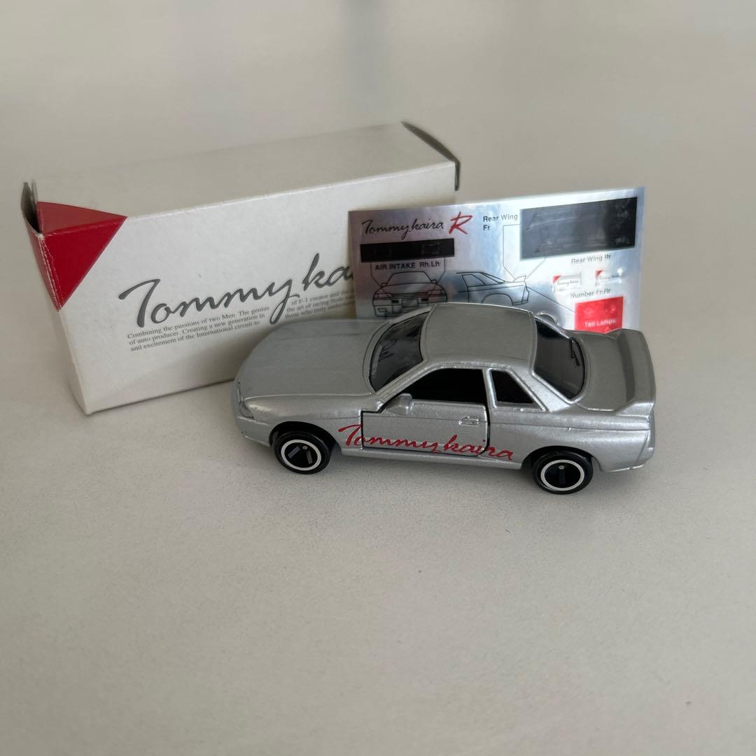 108. トミカ　日産スカイライン　GTR twin.coms No.001