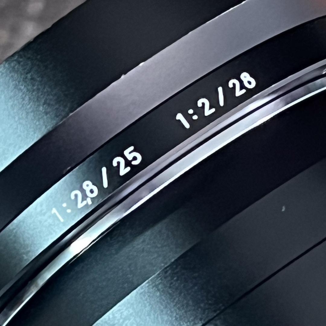 レンズ(単焦点) Carl Zeiss Distagon T* 28mm F2 ZE