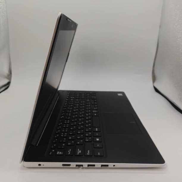 SSD512GB 第10世代 i5 フルHD ホワイト 15 8GB オフィス