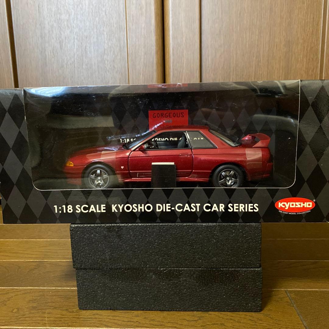 未展示品　日産スカイラインGTR 1/18