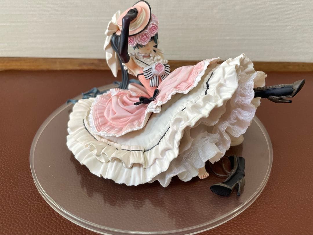 【 黒執事 】 フィギュア 【 駒鳥 】