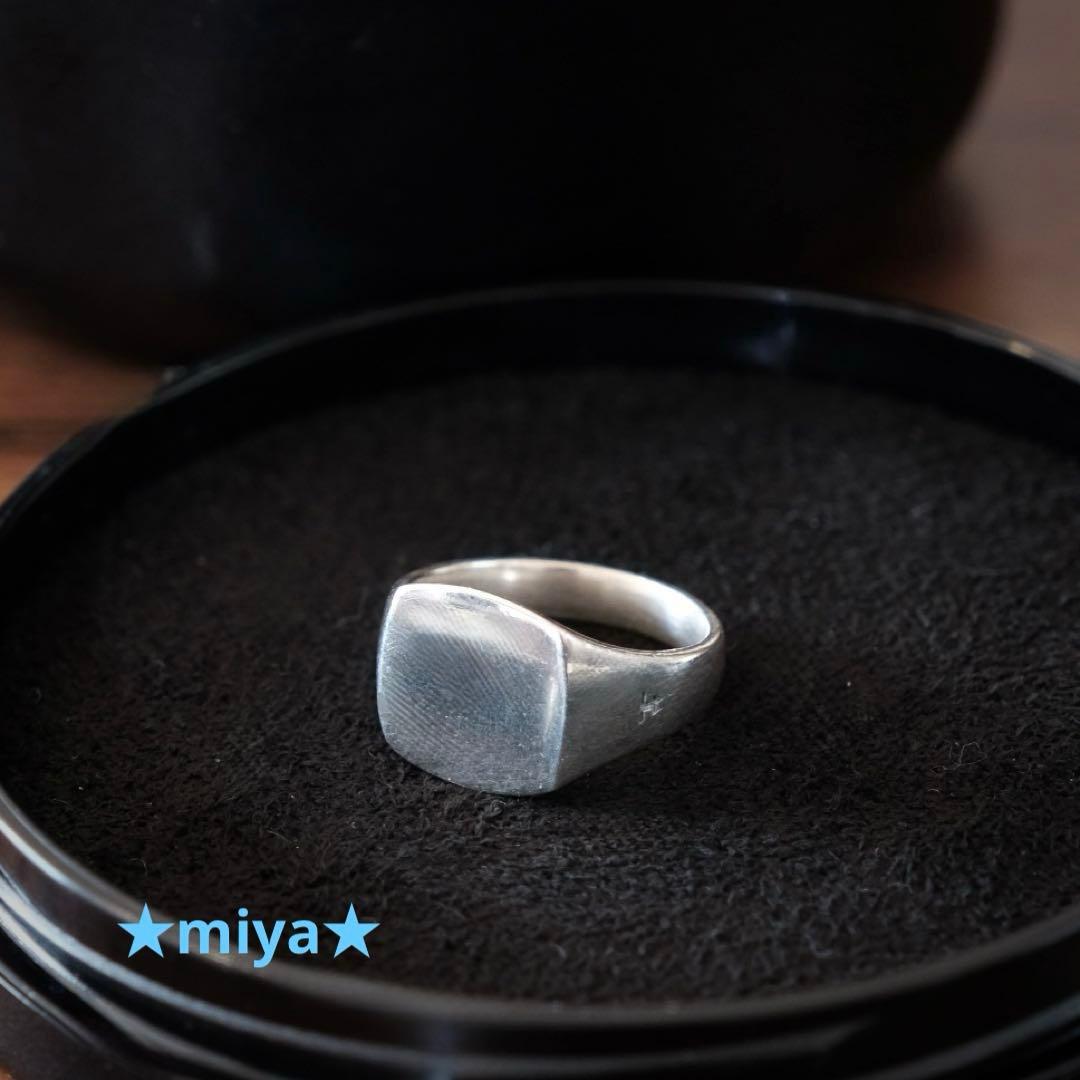 アクセサリー TOMWOOD / Mini Signet Cushion Ring / 46