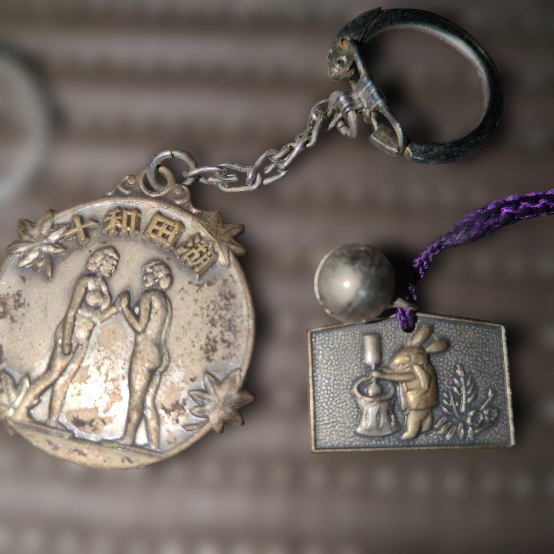 キーホルダー等まとめ売り　ご当地キーホルダー　龍剣キーホルダー　ピンバッジ　バラ