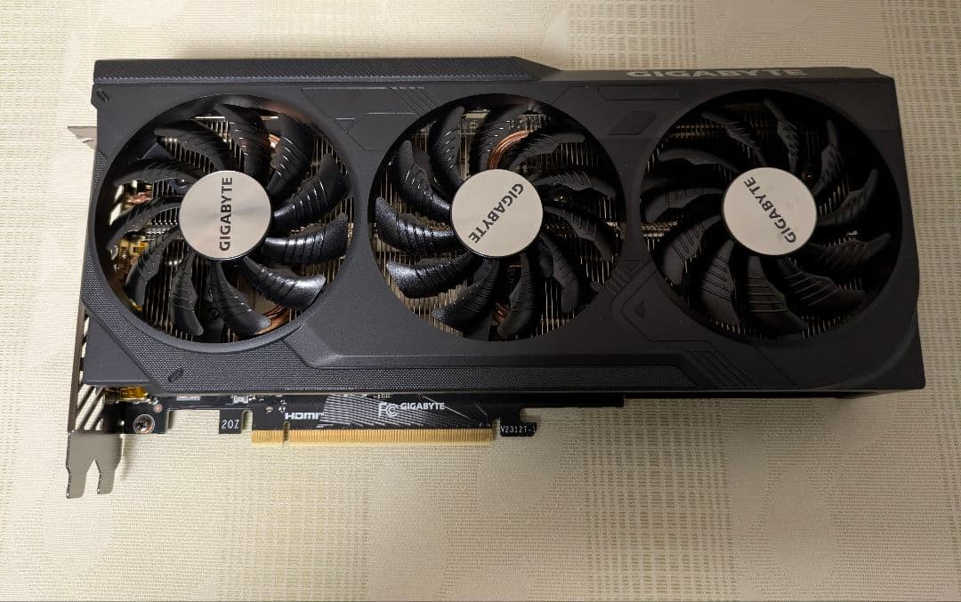 グラフィックボード・グラボ・ビデオカード GIGABYTE GeForce RTX4070 SUPER