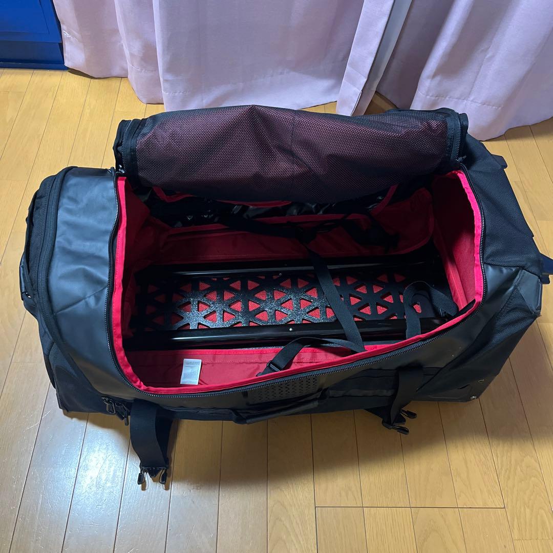 88　THE NORTH FACE ブラック キャリーケース