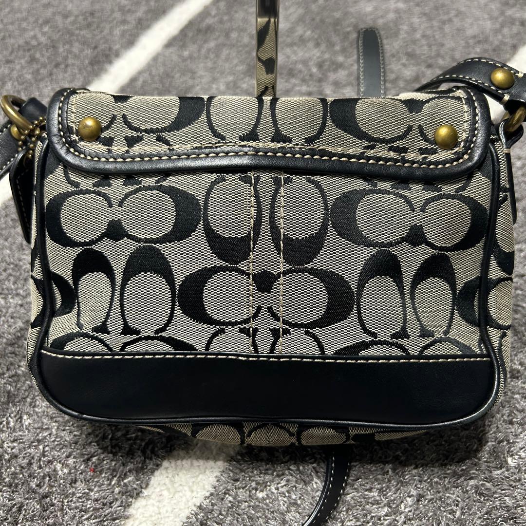 希少 美品 コーチ ショルダーバッグ シグネチャー ターンロック クロスボディ