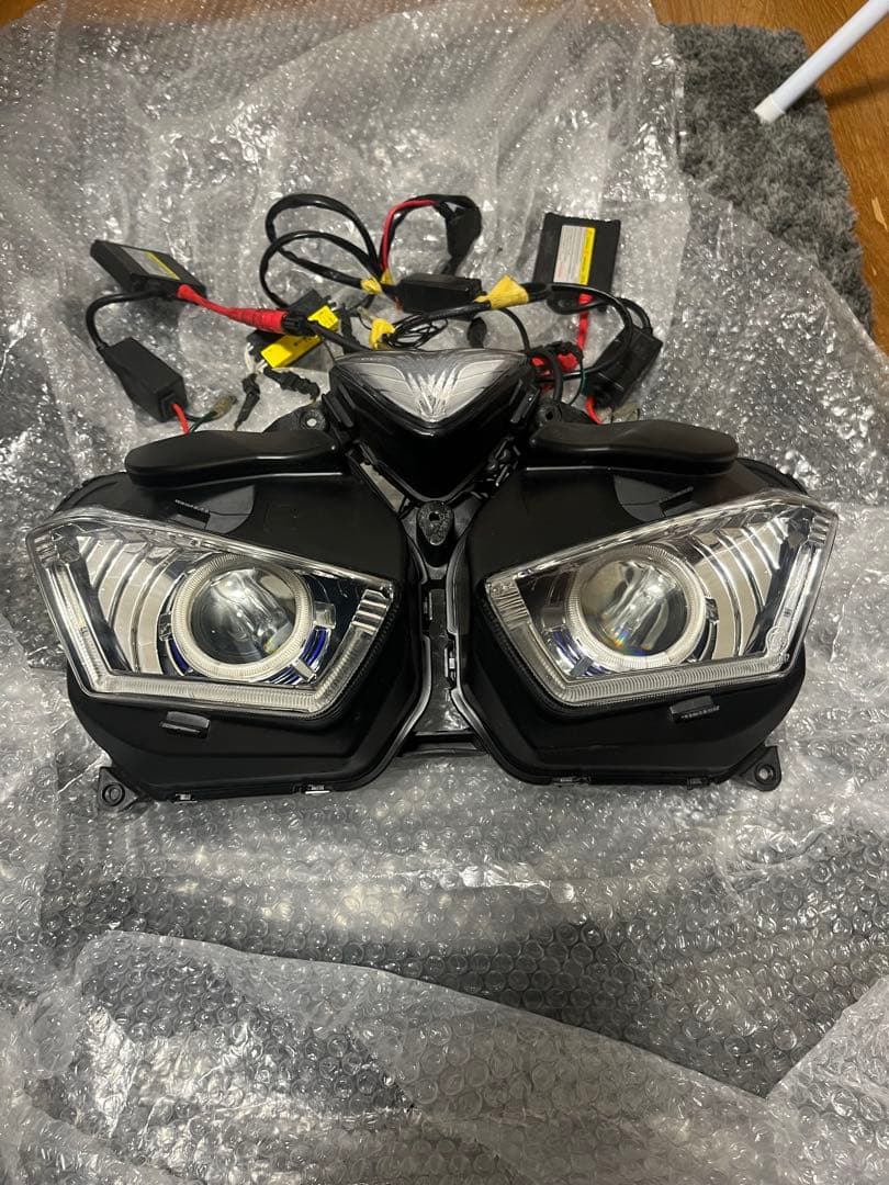 yzf-r25 r3 イカリングヘッドライト