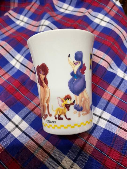 最終価格☆ディズニーOLIVER 陶器製コップ