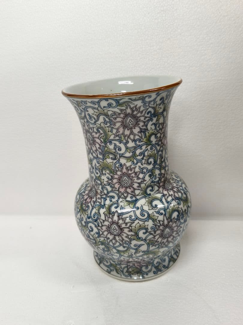 『河本礫亭』作　色絵染付華唐草図花瓶☆高30ｃｍ　磁彩/彩色　大型　花器　飾壷