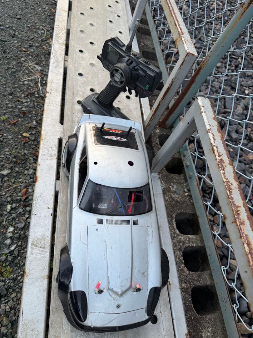 京商？　エンジンラジコン