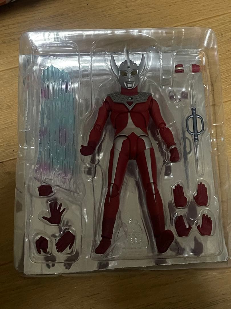 フィギュアーツ　ウルトラマン　真骨彫　父　タロウ　セブン　ジャック　ゾフィ