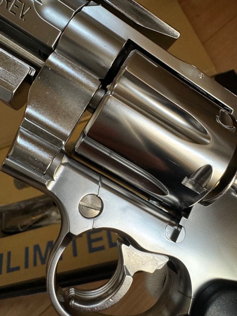 UNLIMITED REVOLVERアンリミテッドリボルバー・マキシ8