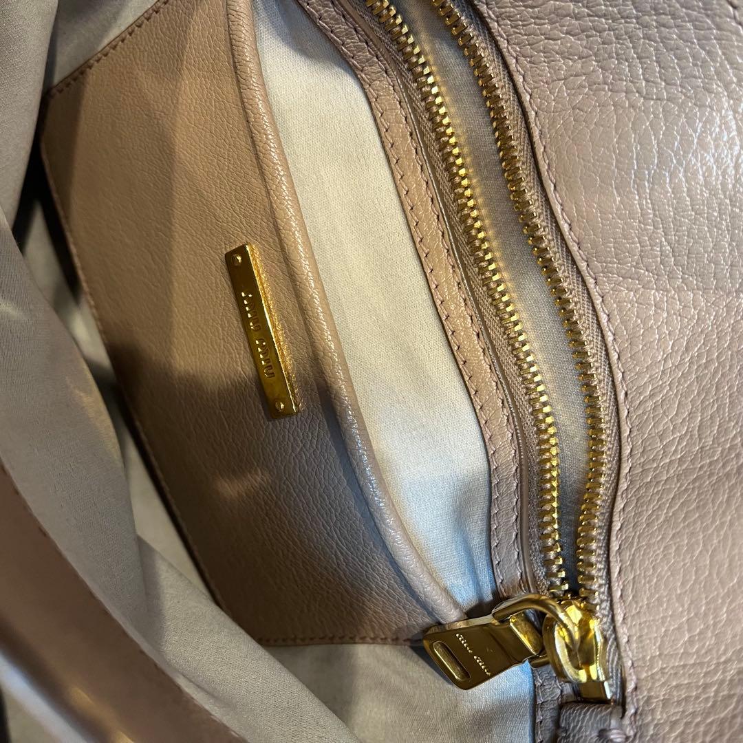 miumiu ミュウミュウ ハンドバッグ マドラス レザー ベージュ ブラウン