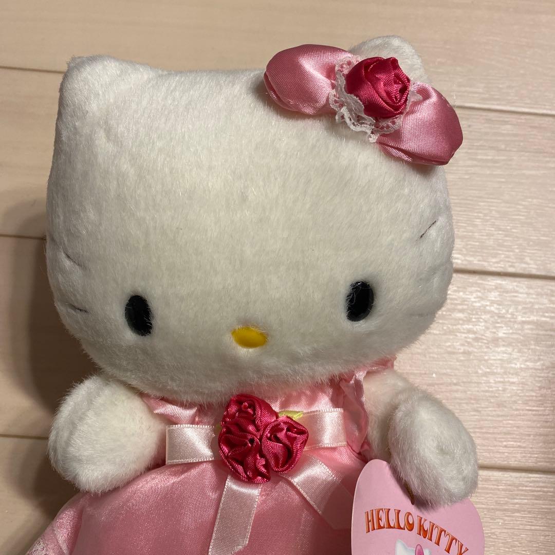 希少　1999年　ハローキティ ぬいぐるみ タグ付　KITTY ドレス