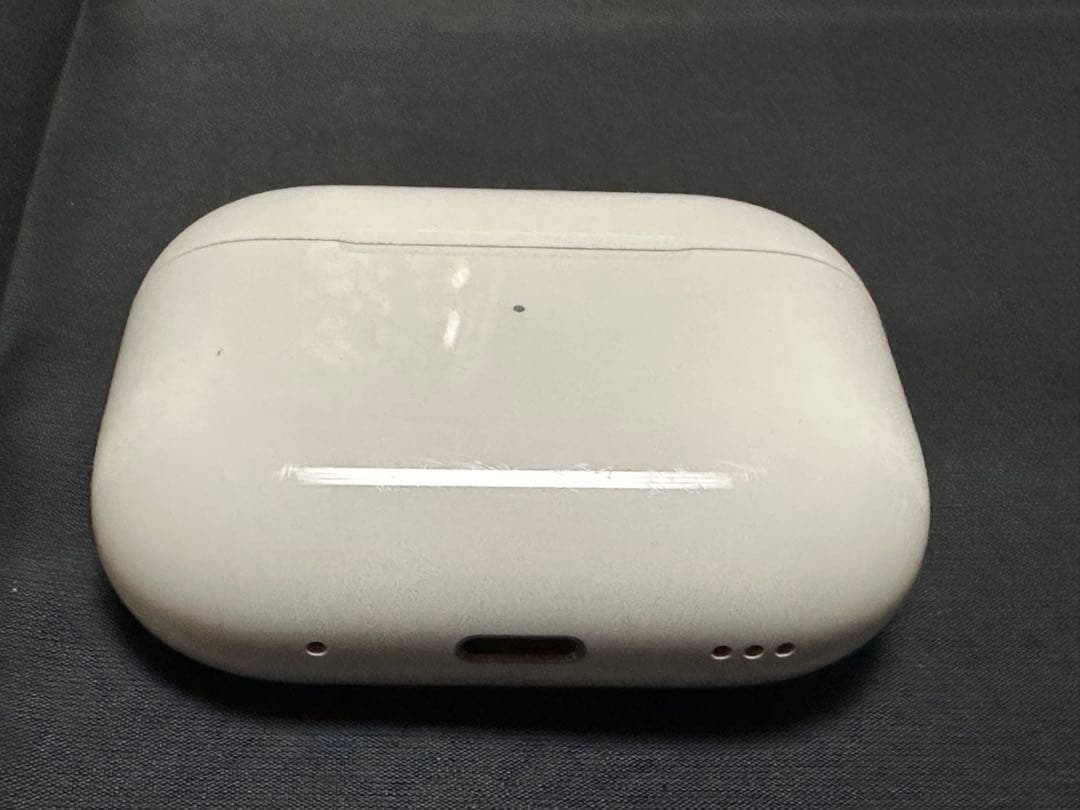AirPods Pro 2 MagSafe充電ケース（Lightning）付き