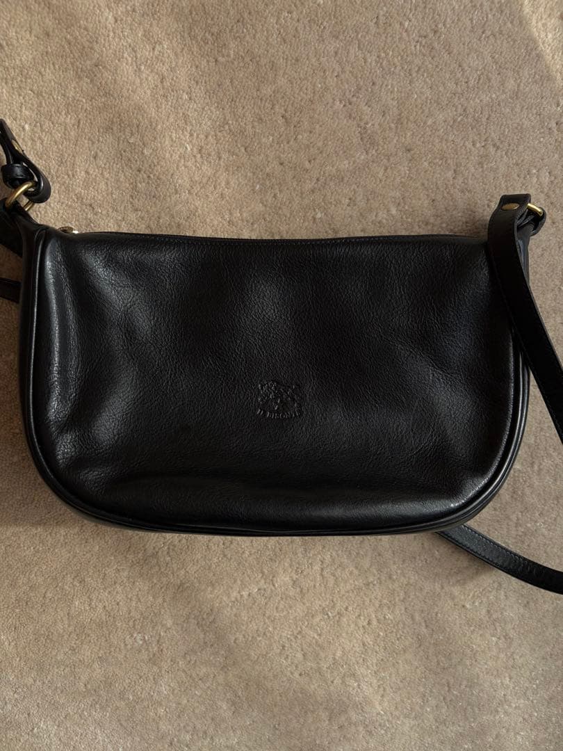 イルビゾンテ　ショルダーバッグ