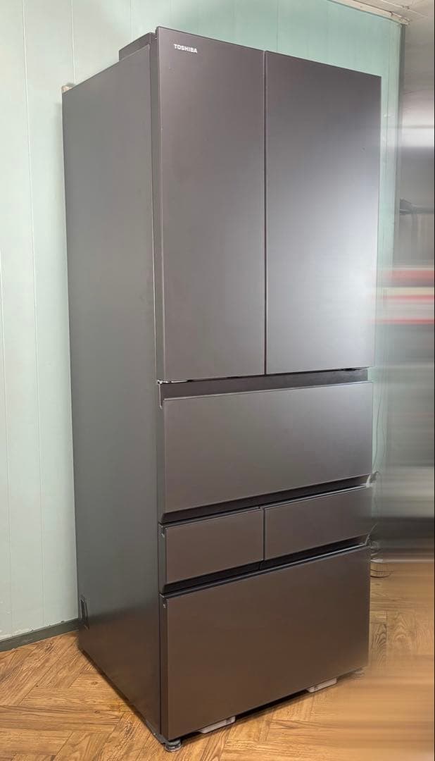 【大活躍✨】TOSHIBA 600L 冷蔵庫　良好　2022年製　自動ドア