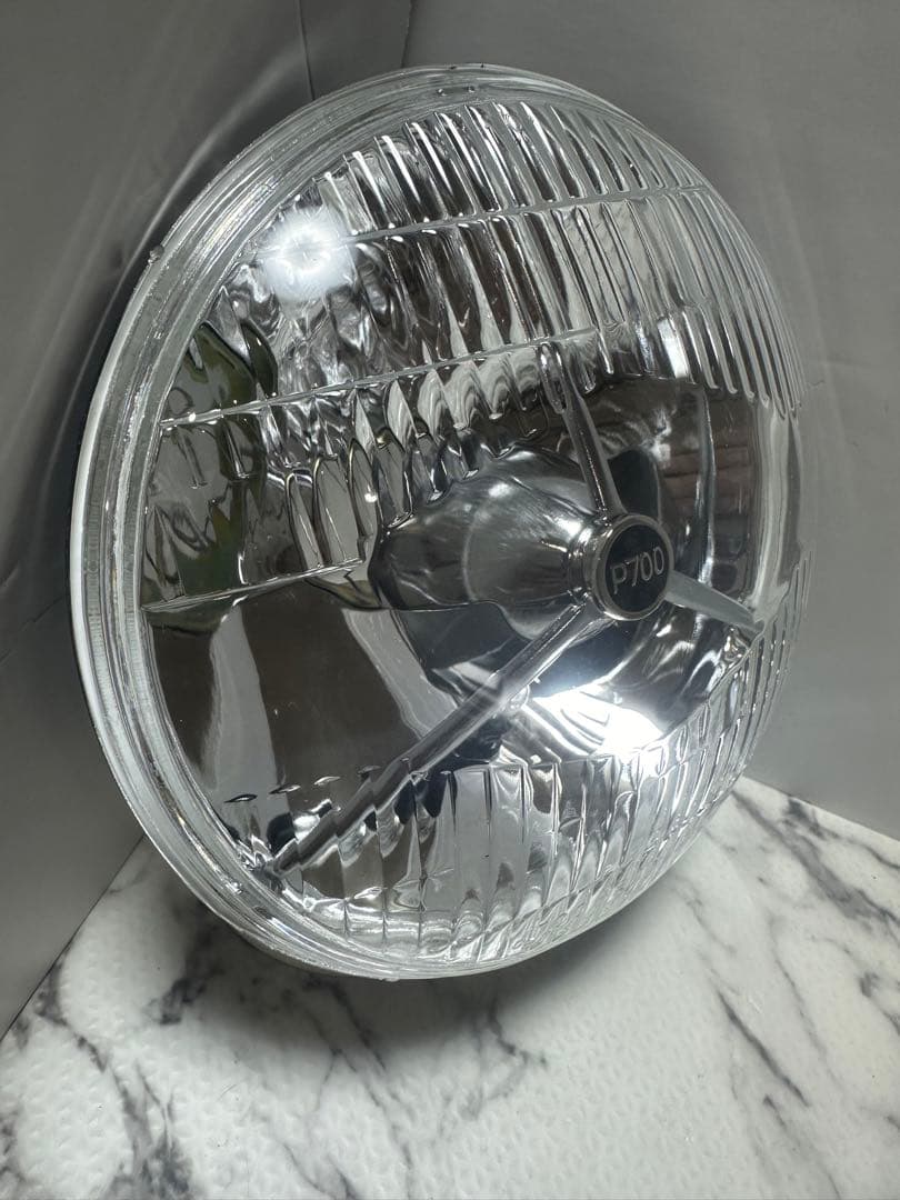 新品/未使用品180π用ルーカス/スリーポイントヘッドライト/検索SR400