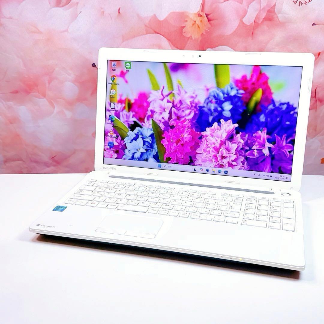 新品SSD✨windows11 カメラ ノートパソコン オフィス 薄型 初心者向