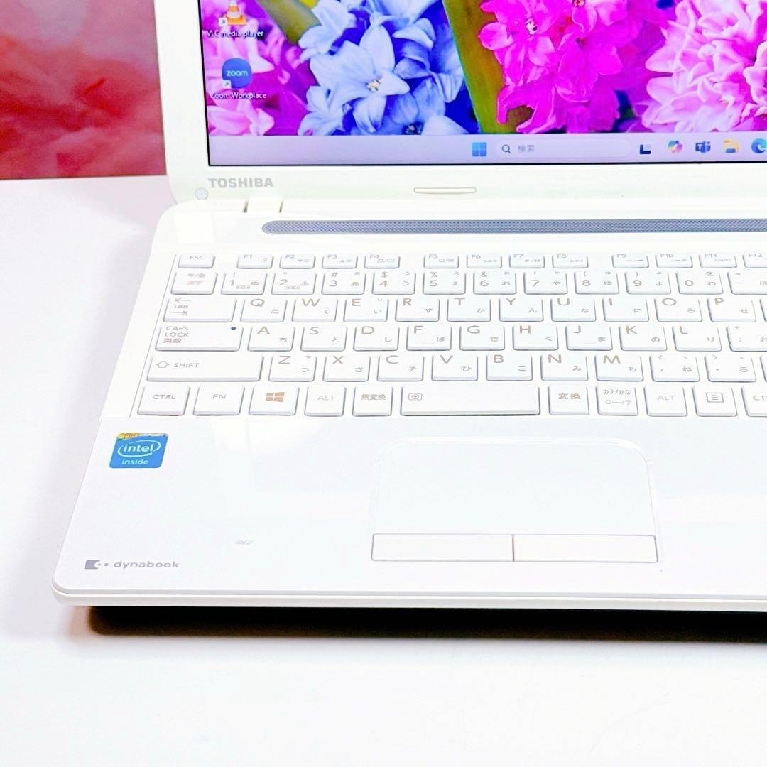 新品SSD✨windows11 カメラ ノートパソコン オフィス 薄型 初心者向