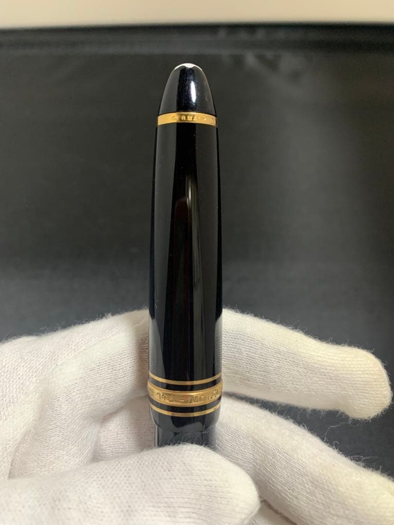 t*s様 Montblanc 万年筆 黒