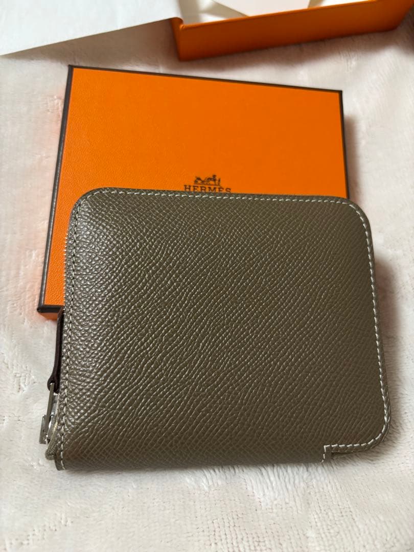 ル*ビ様 美品　エルメス シルクインコンパクト エトゥープ