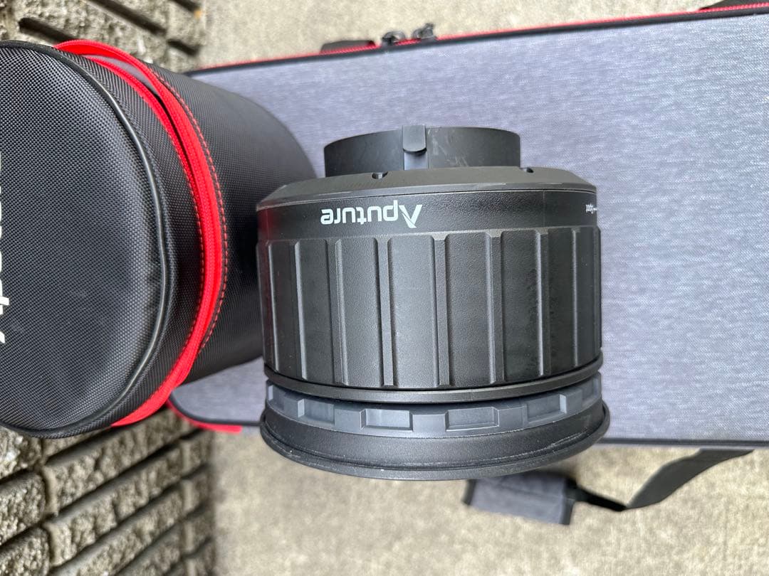 Aputure 300d II スタジオライト フレネルレンズ　バーンドアセット