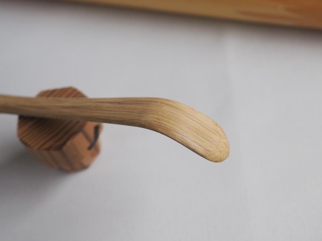 大徳寺511世管長 立花大亀造『煤竹茶杓』銘：瑞雲（共箱・共筒）