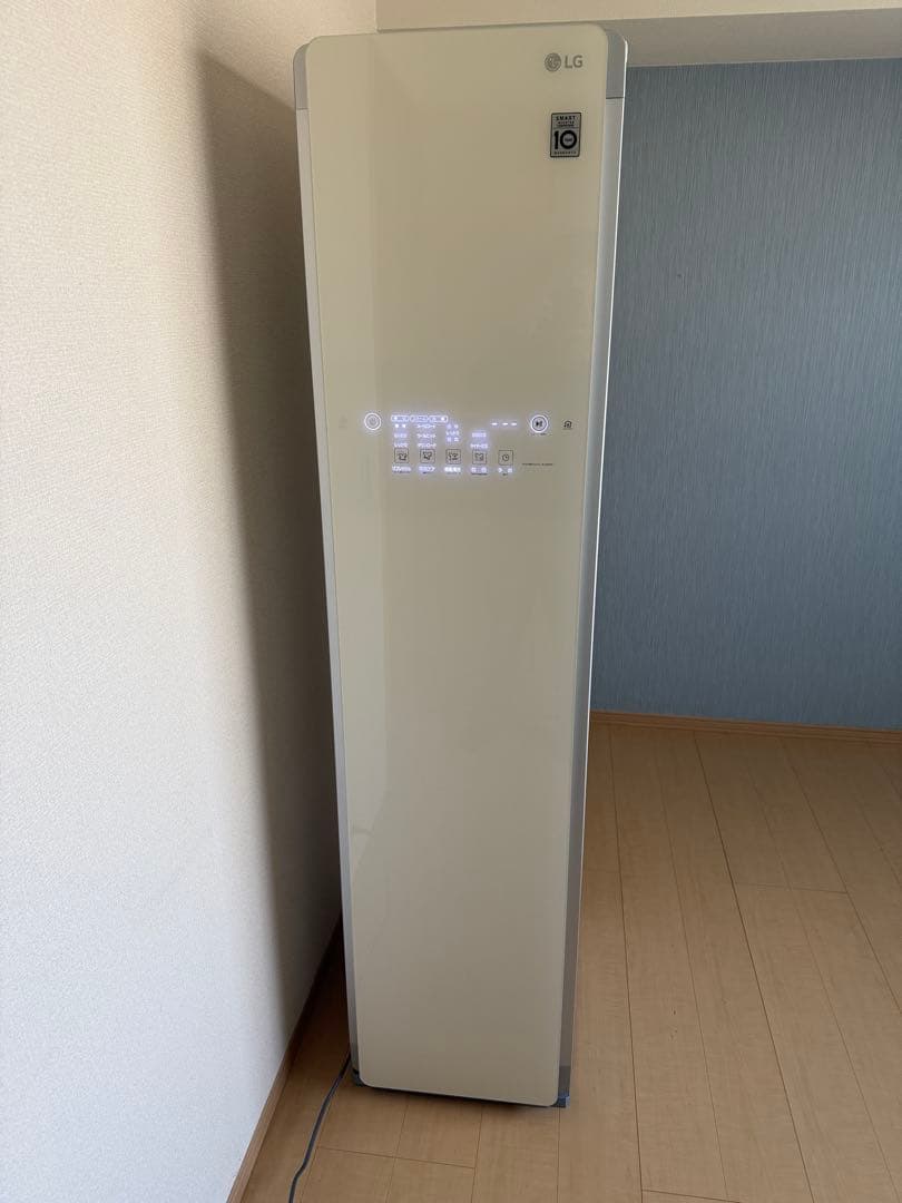 奈良発 使用数回 LG Styler スタイラー 2021年製 S3IFA