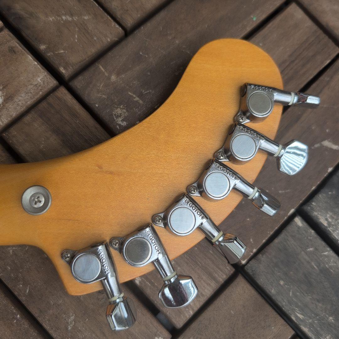 フェルナンデス　ゾーさん ZO3 人気の赤！状態良し！