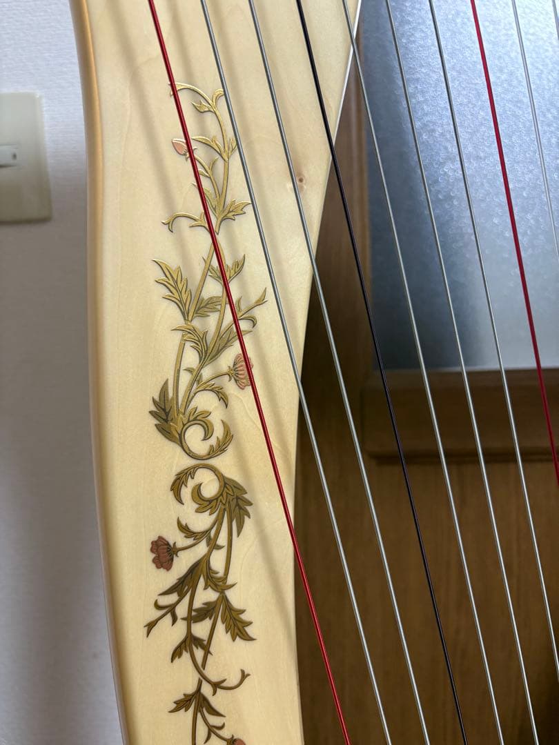 直取限定☆極美品　アオヤマ　ハープ　36弦　140N 唐草模様