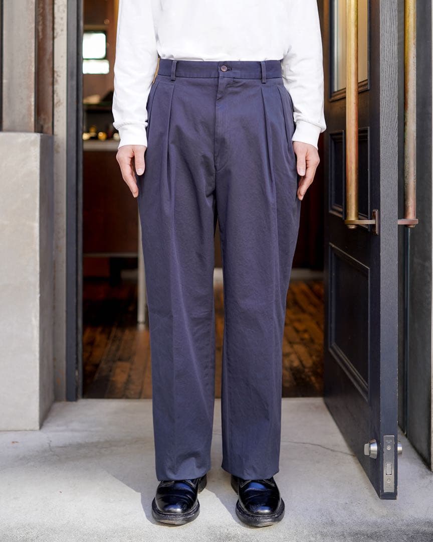 NEAT Chino Navy サイズ 42