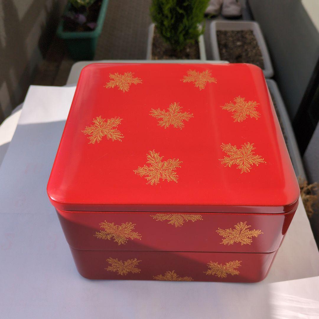輪島塗　朱呂色塗　忍草　沈金2段重箱