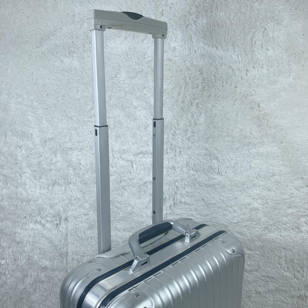 RIMIWA シルバーインテグラル 青ロゴ 廃盤品 リモワ 35L ドイツ製