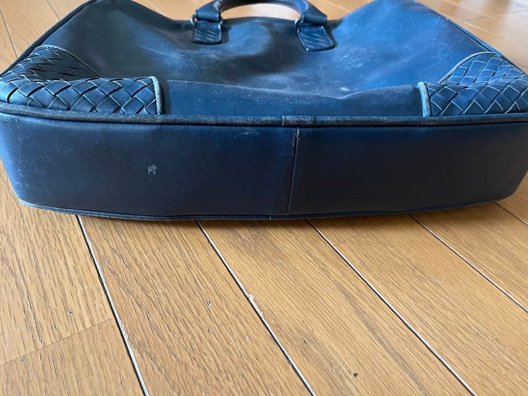 年内最終　値下げ。レザー ビジネスバッグ ブルー　ボッデガヴェネタ