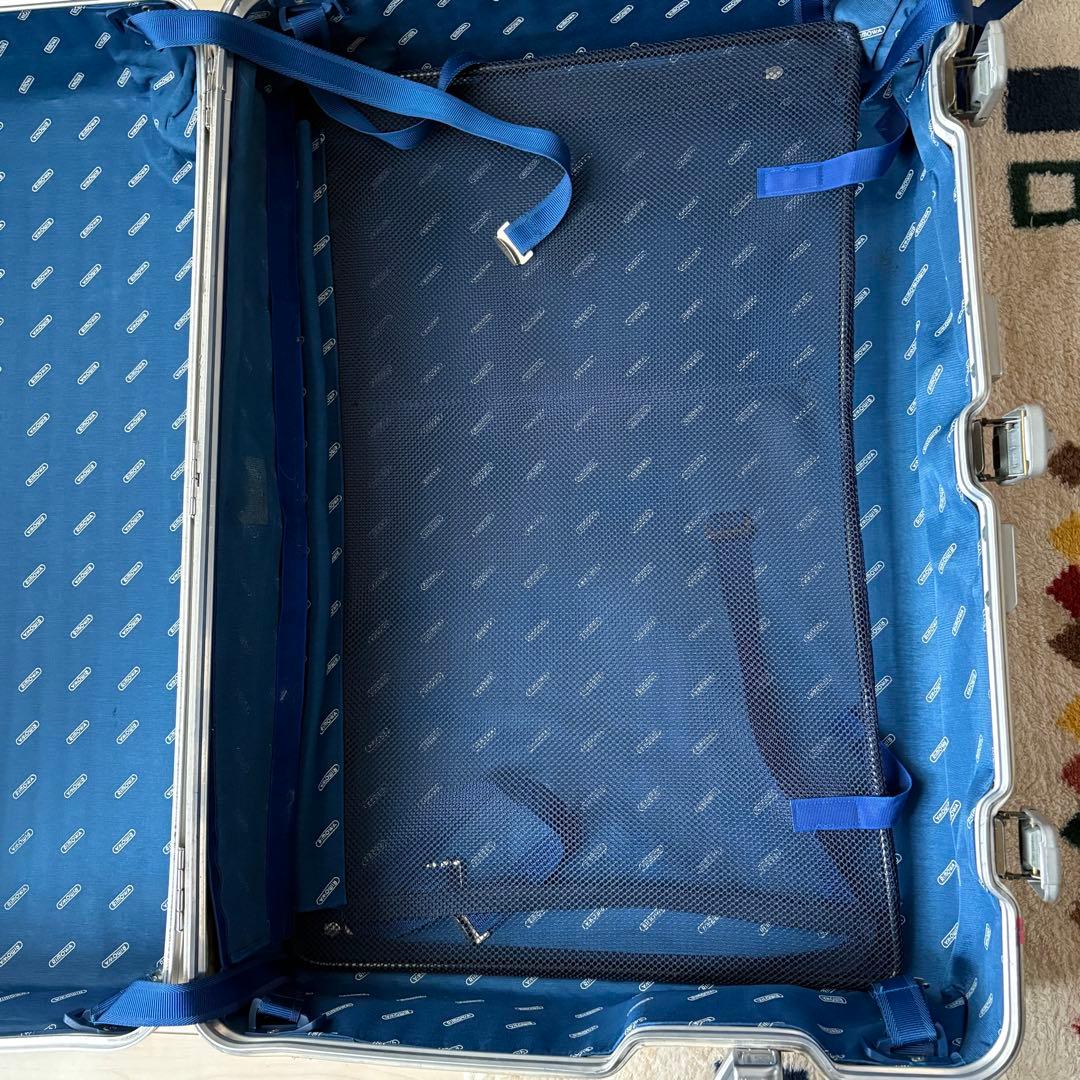 Rimowa リモワトパーズ　キャリーケース プルタブ　サイドハンドル　青ロゴ