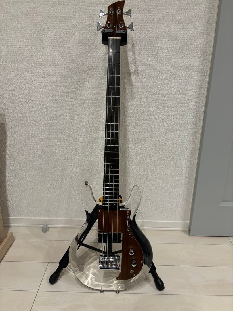 LA LUMINARISTE エレキベース クリア