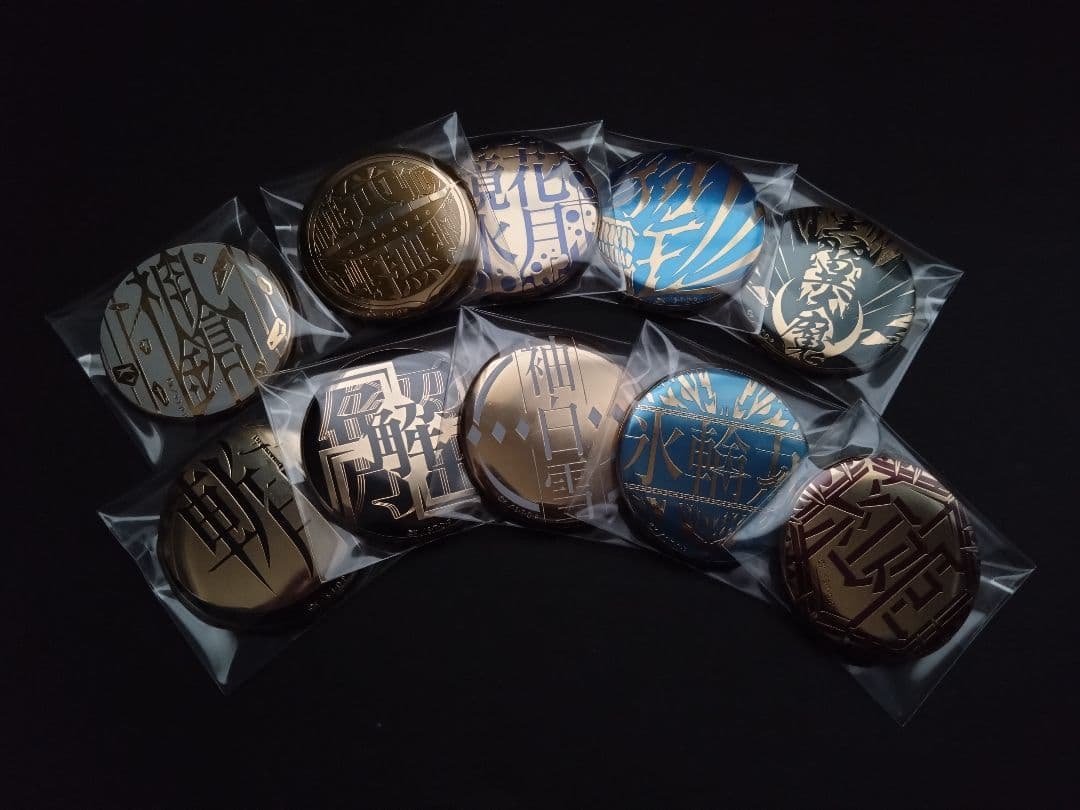 【10種コンプリート】BLEACH メタルバッジコレクション