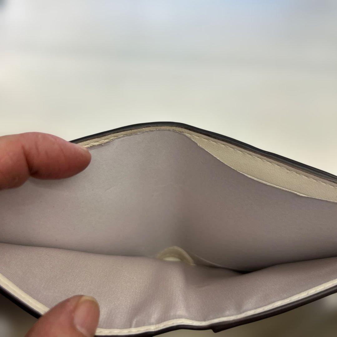 COACH イチゴ柄 二つ折り財布 新品未使用