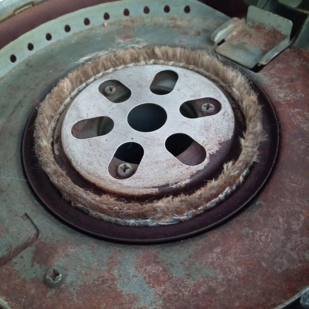 コロナ石油ストーブＳＲ―１後期型　昭和レトロタンク一体型　電子点火OK！