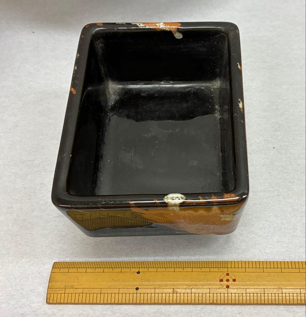 長方形の水盤　花器　花入れ　コンポート