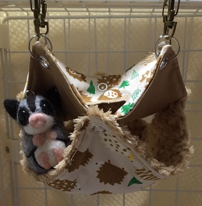 モモンガハウス（ハリネズミ柄）かのこボアｂ  冬・春・秋仕様 ポーチ 2200円