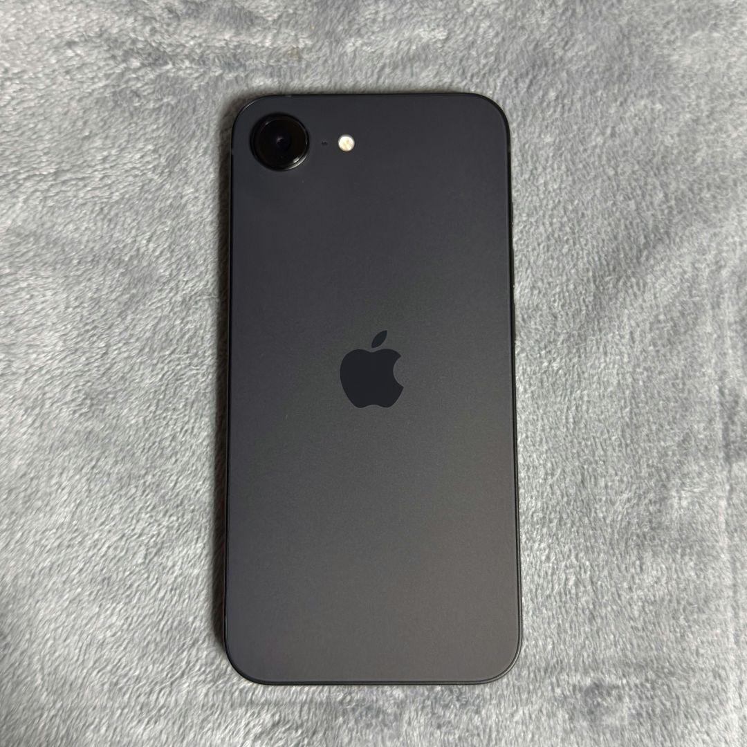 Apple iPhone 16e 256GB ブラック 国内版Simフリー